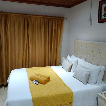 Guest Lodge On The Edge 斯托姆勒菲 外观 照片