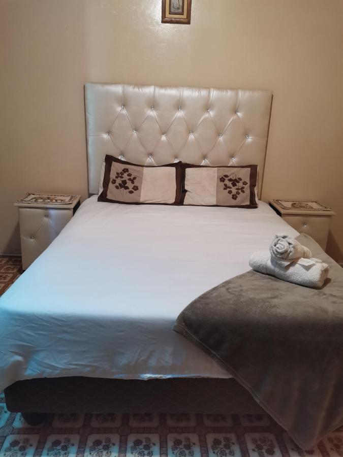 Guest Lodge On The Edge 斯托姆勒菲 外观 照片