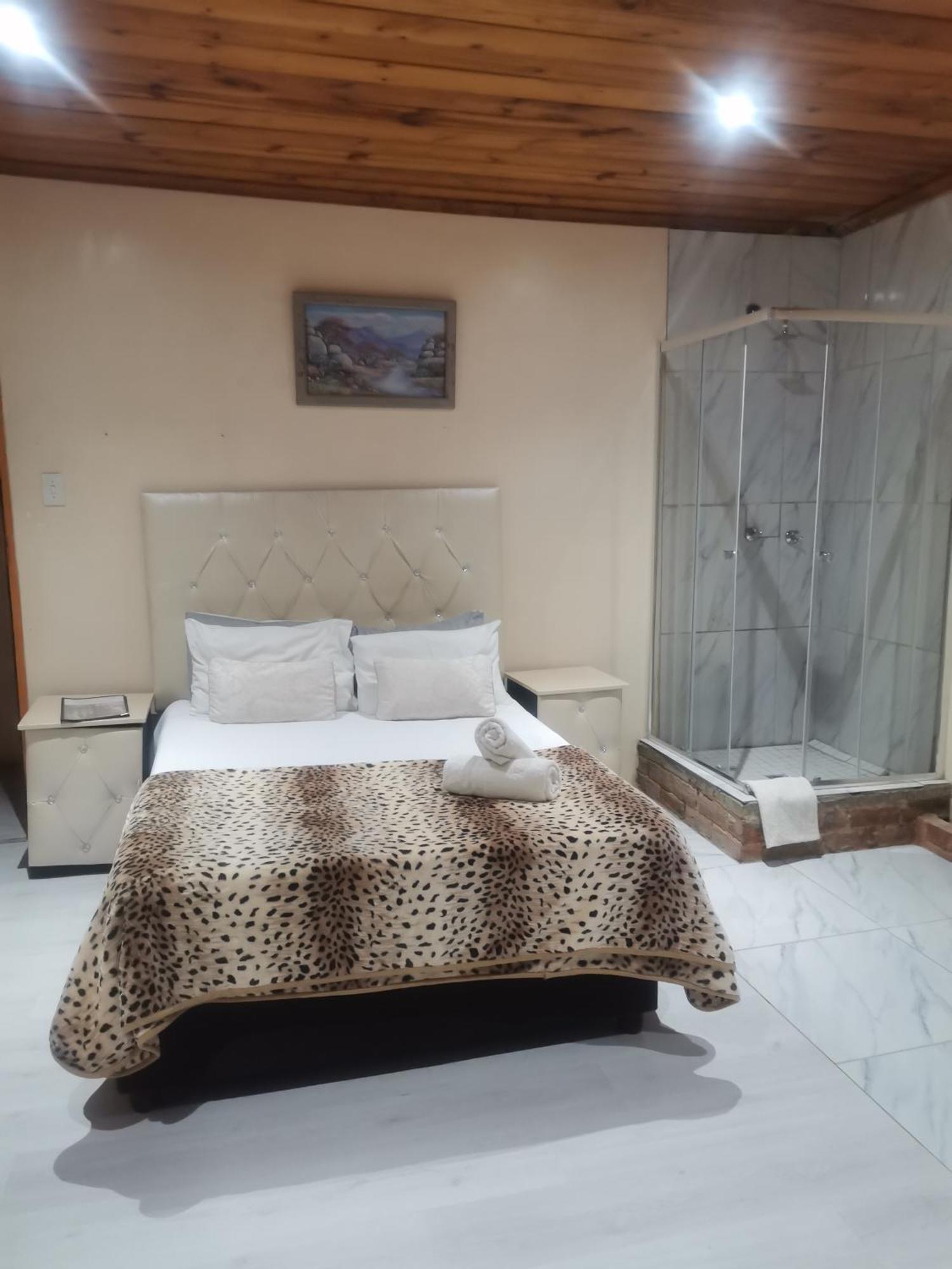 Guest Lodge On The Edge 斯托姆勒菲 外观 照片